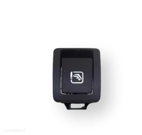 MERCEDES GLC EQC W205 W238 Oslona isofix czarna tyl OE - 1