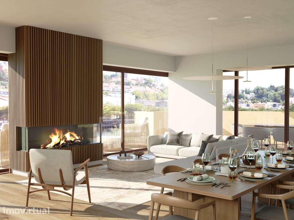 Apartamento T3 com área exterior, junto ao Rio Douro - Grande imagem: 2/102
