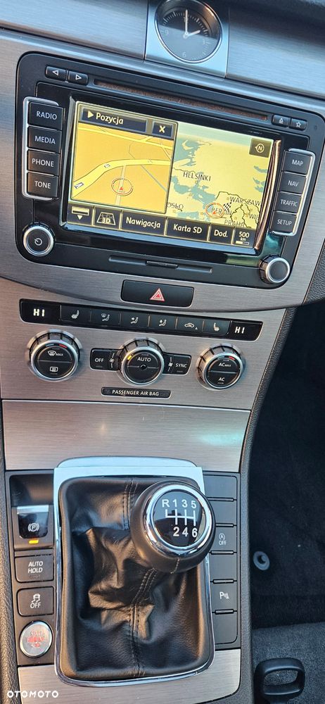 Volkswagen Passat 2.0 TDI BlueMotion Technology Trendline - 5