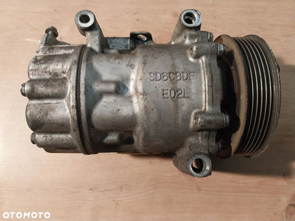 Sprężarka klimatyzcji Citroen C3 Picasso 1.6 E-HDI 2011 - 1