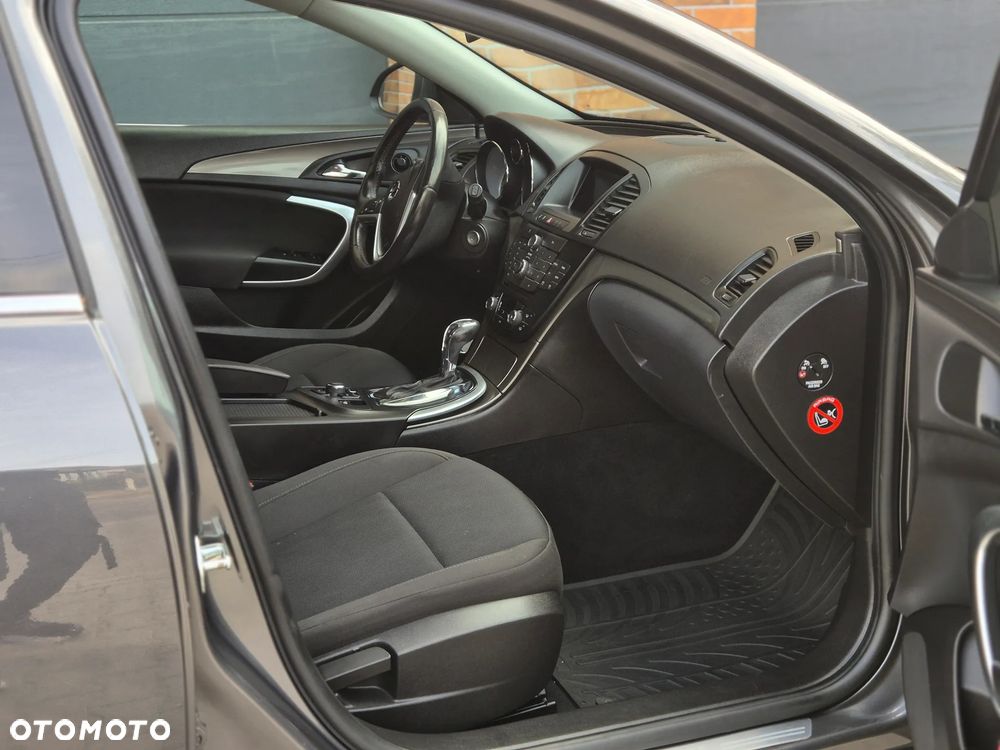 Opel Insignia - 17