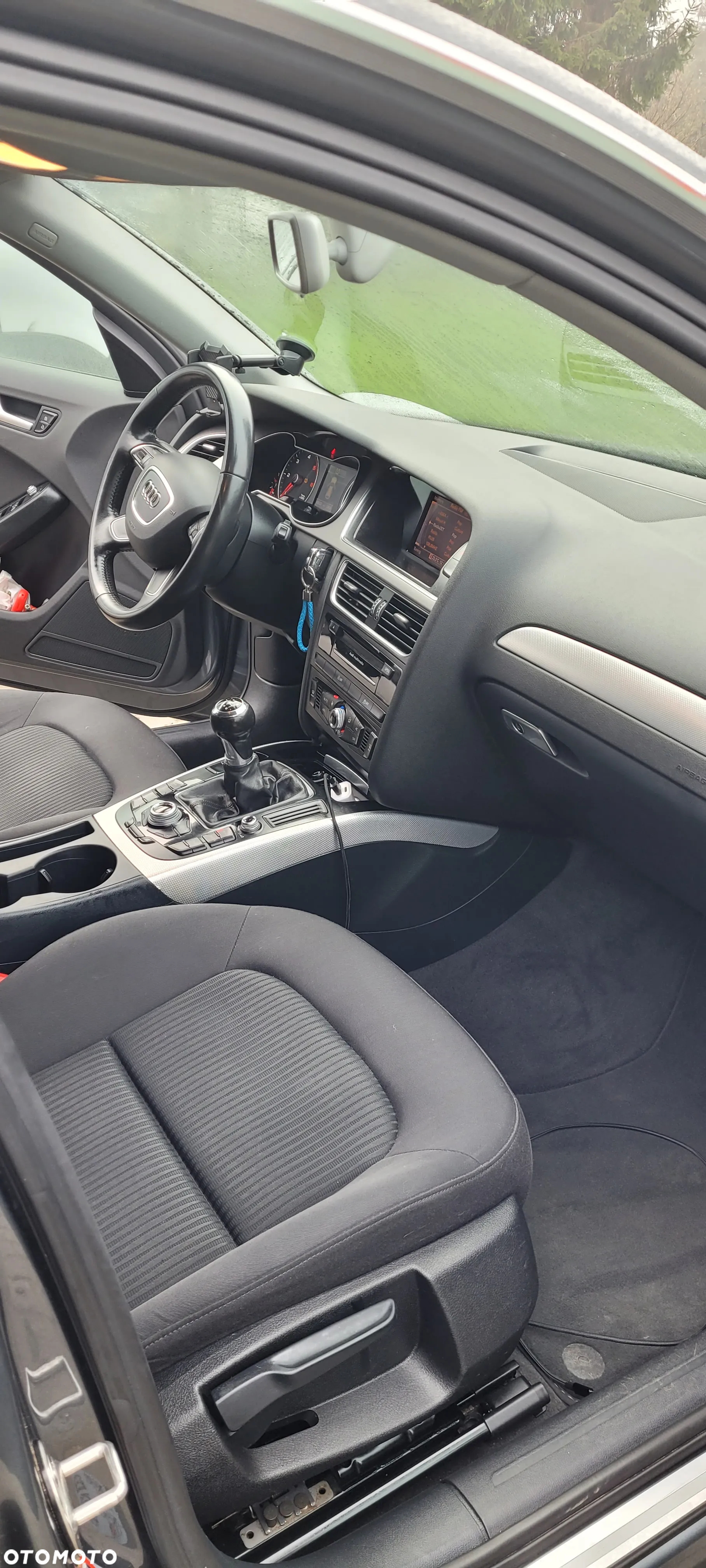 Audi A4 Avant 2.0 TDI DPF Ambiente - 12