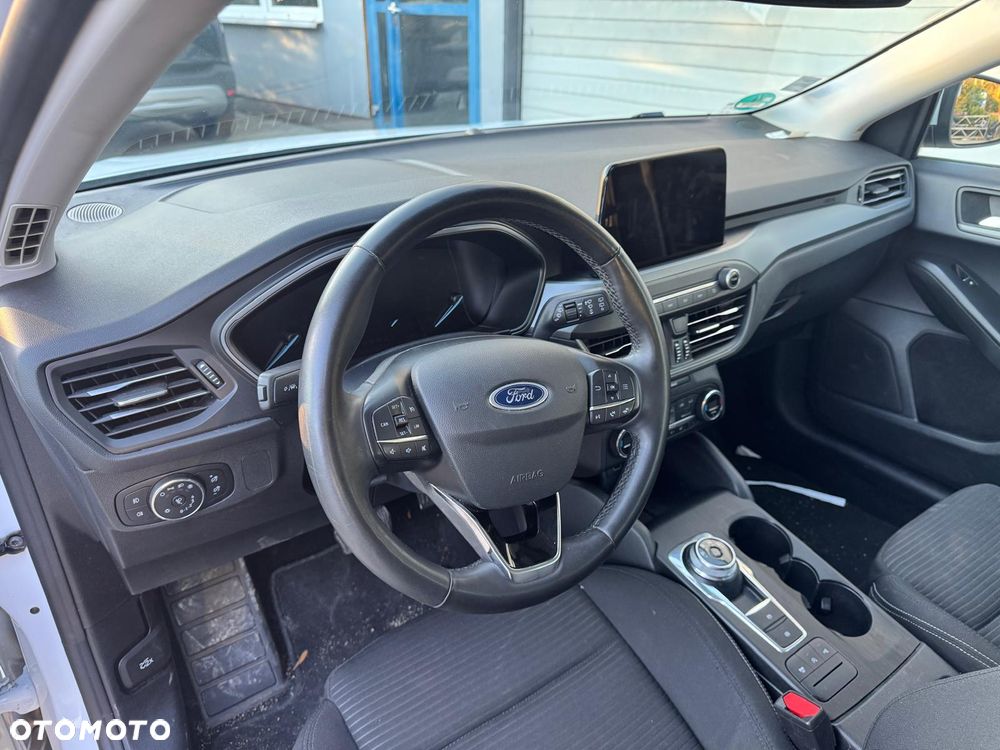 Ford Focus SW 1.5 EcoBlue S&S TITANIUM - 10