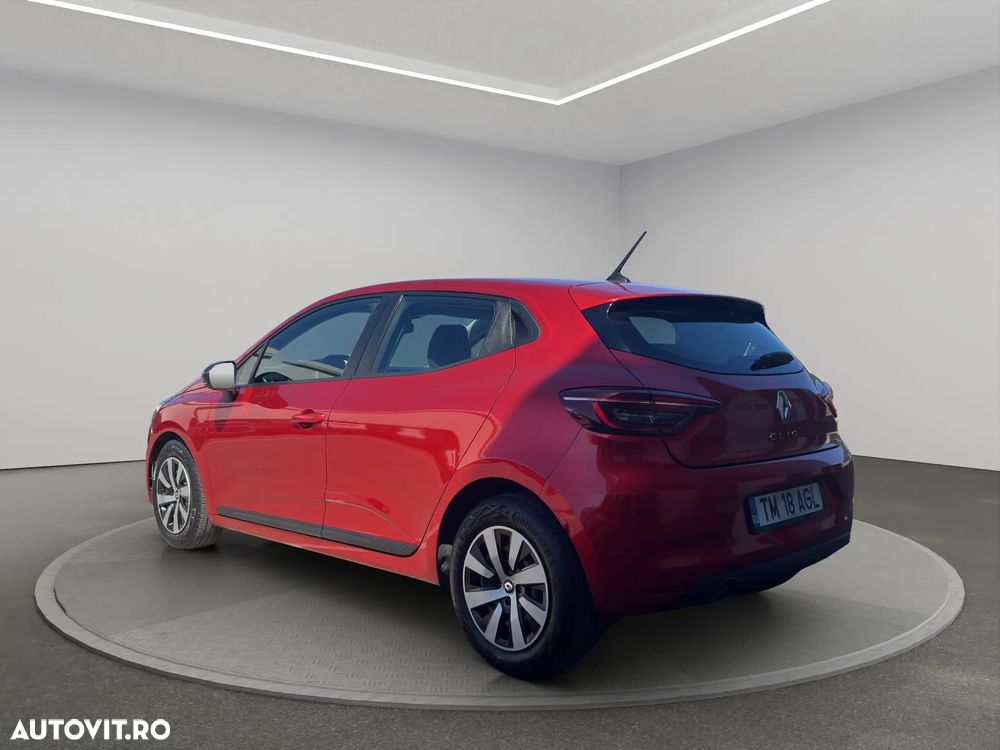 Renault Clio - 5