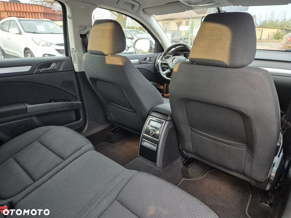 Skoda Superb - 19