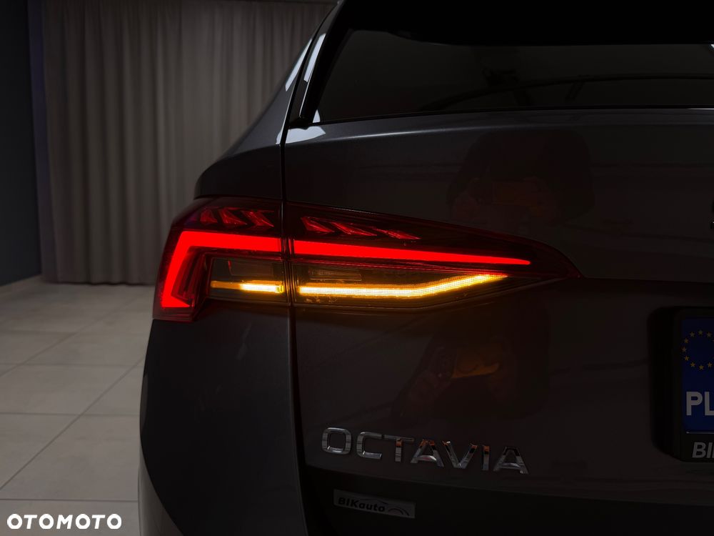 Skoda Octavia 2.0 TDI Ambition DSG - 34