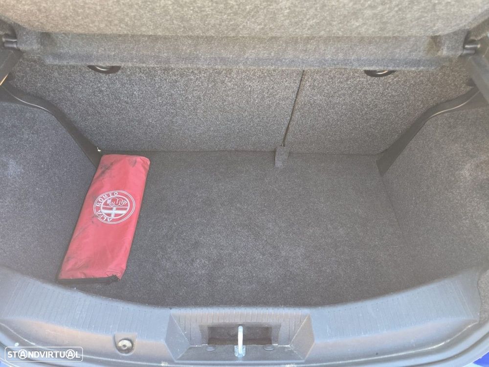 Alfa Romeo MiTo 0.9 T TwinAir Urban - 14