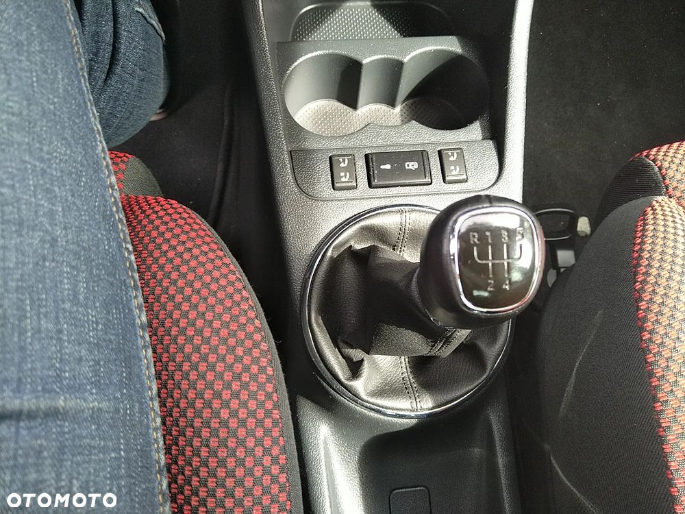 Skoda Fabia 1.2 TSI Monte Carlo - 13