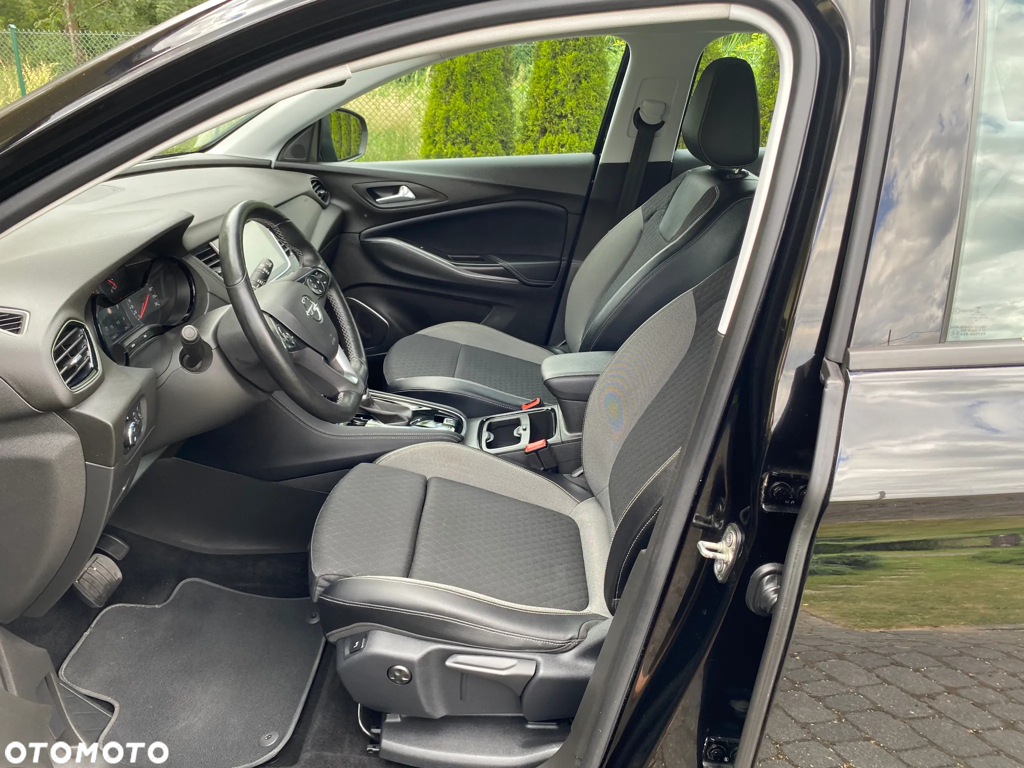 Opel Grandland X 1.5 D Start/Stop Automatik Design Line - 13