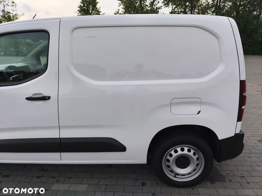 Toyota Proace City - 7