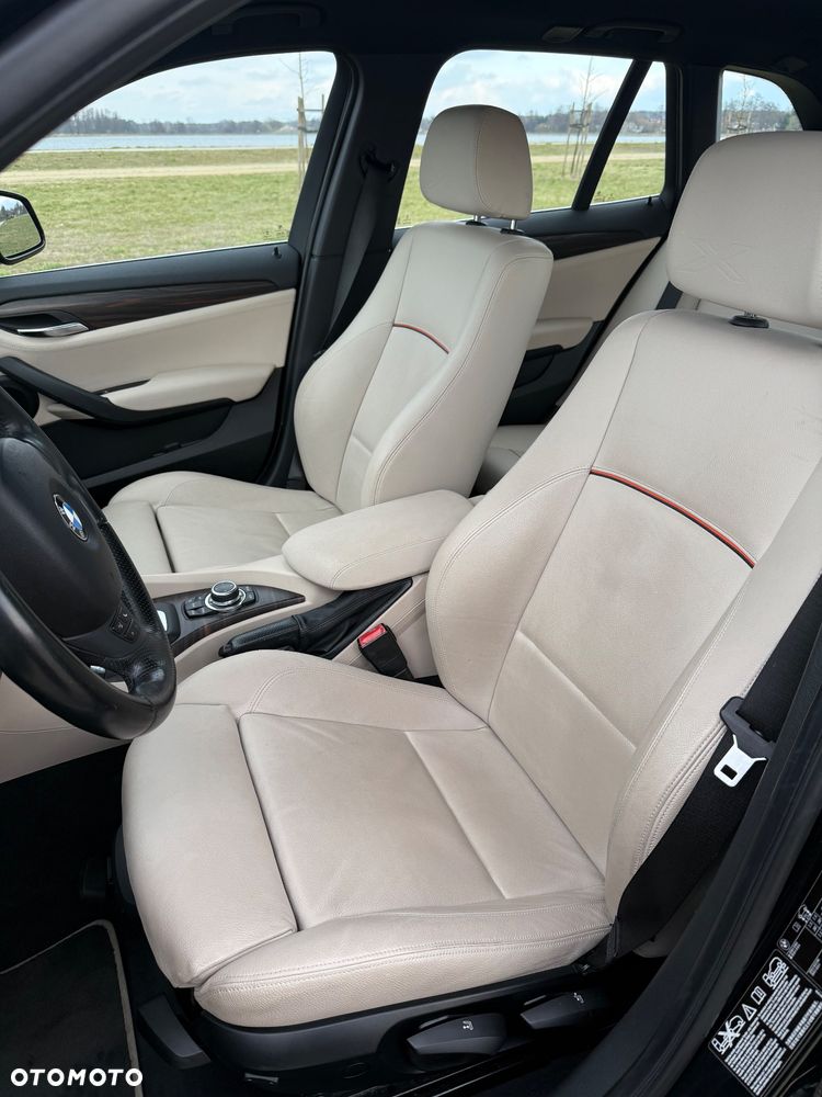 BMW X1 xDrive20i xLine - 36