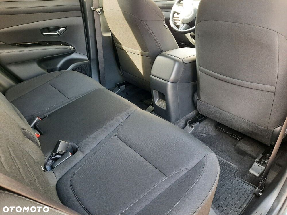 Hyundai Tucson 1.6 T-GDi HEV Smart 2WD - 13