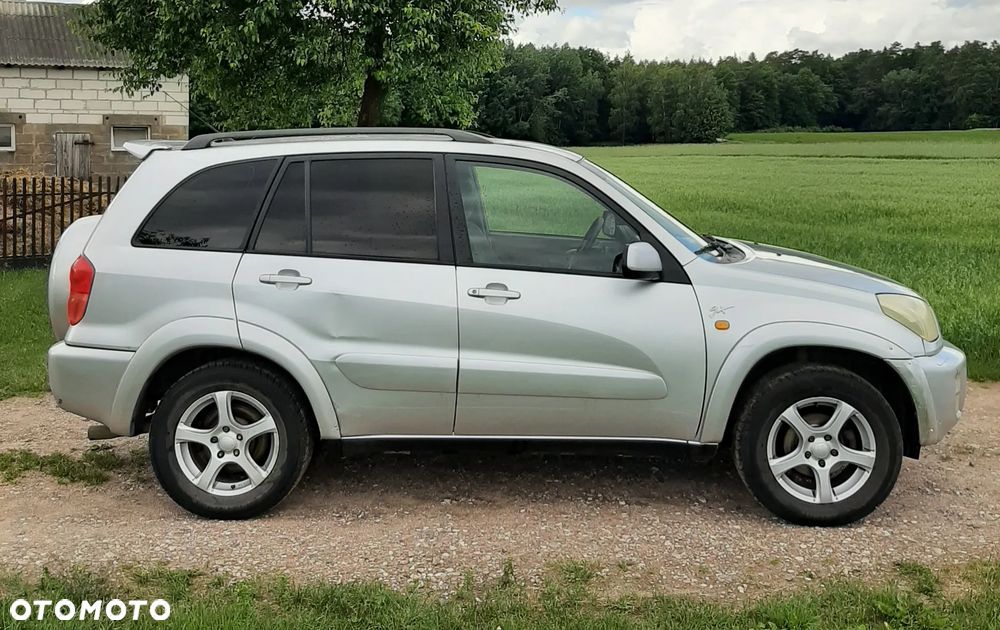 Toyota RAV4 2.0 VVT-i 4x4 - 8