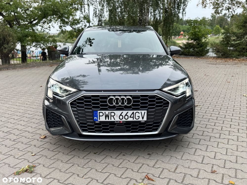 Audi A3 Sportback 1.4 TFSI e-tron S line Sportpaket - 10