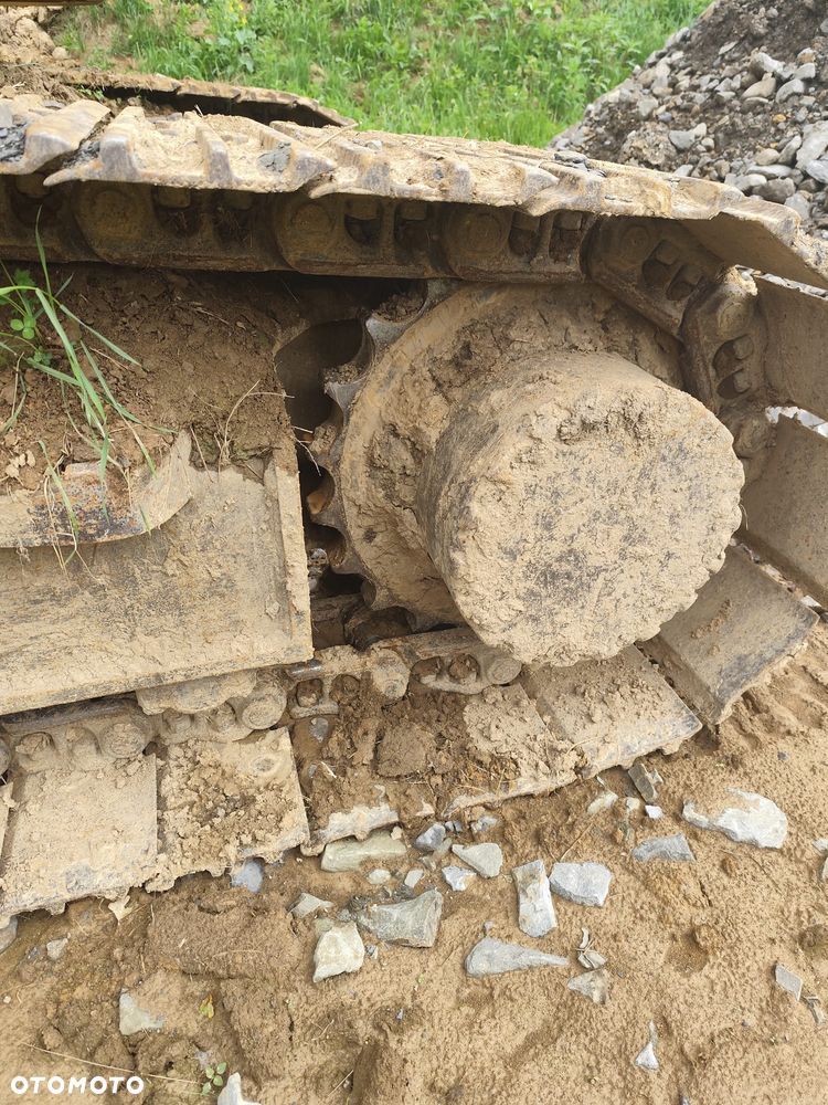 Komatsu PC210 - 3