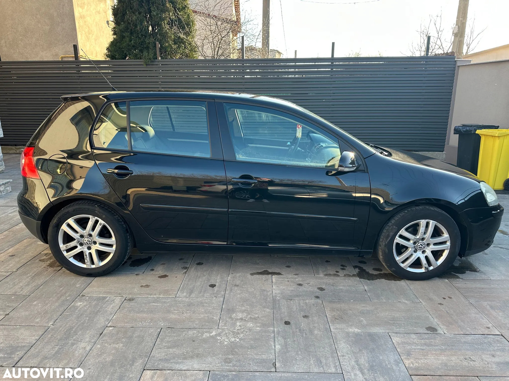 Volkswagen Golf 1.9 TDI Comfortline DPF - 7