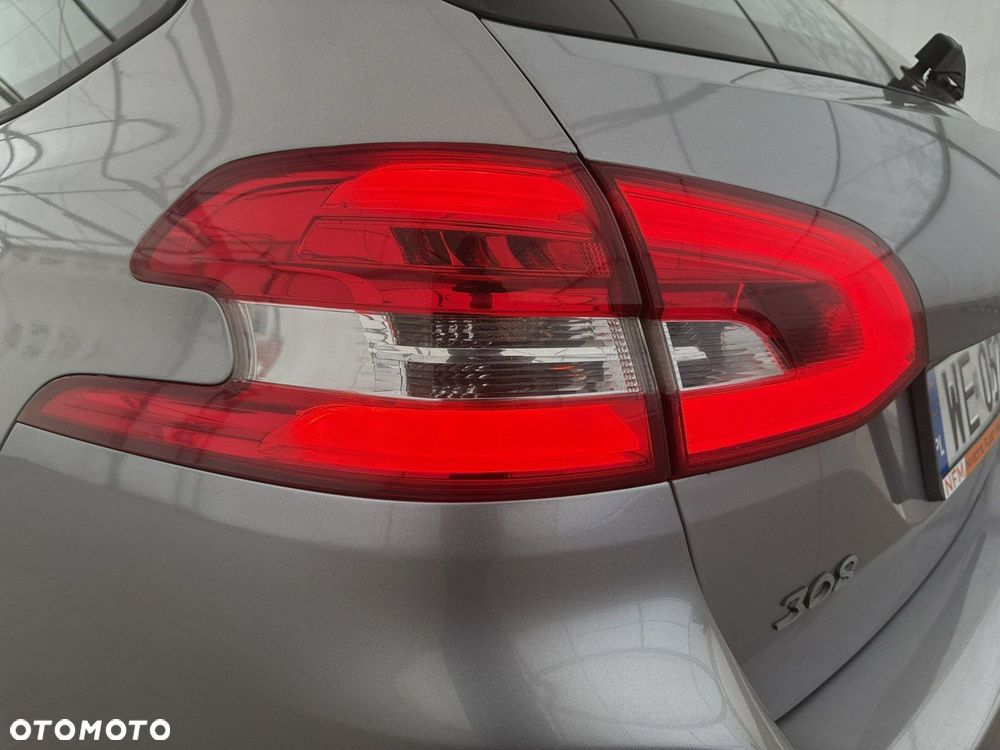 Peugeot 308 - 30