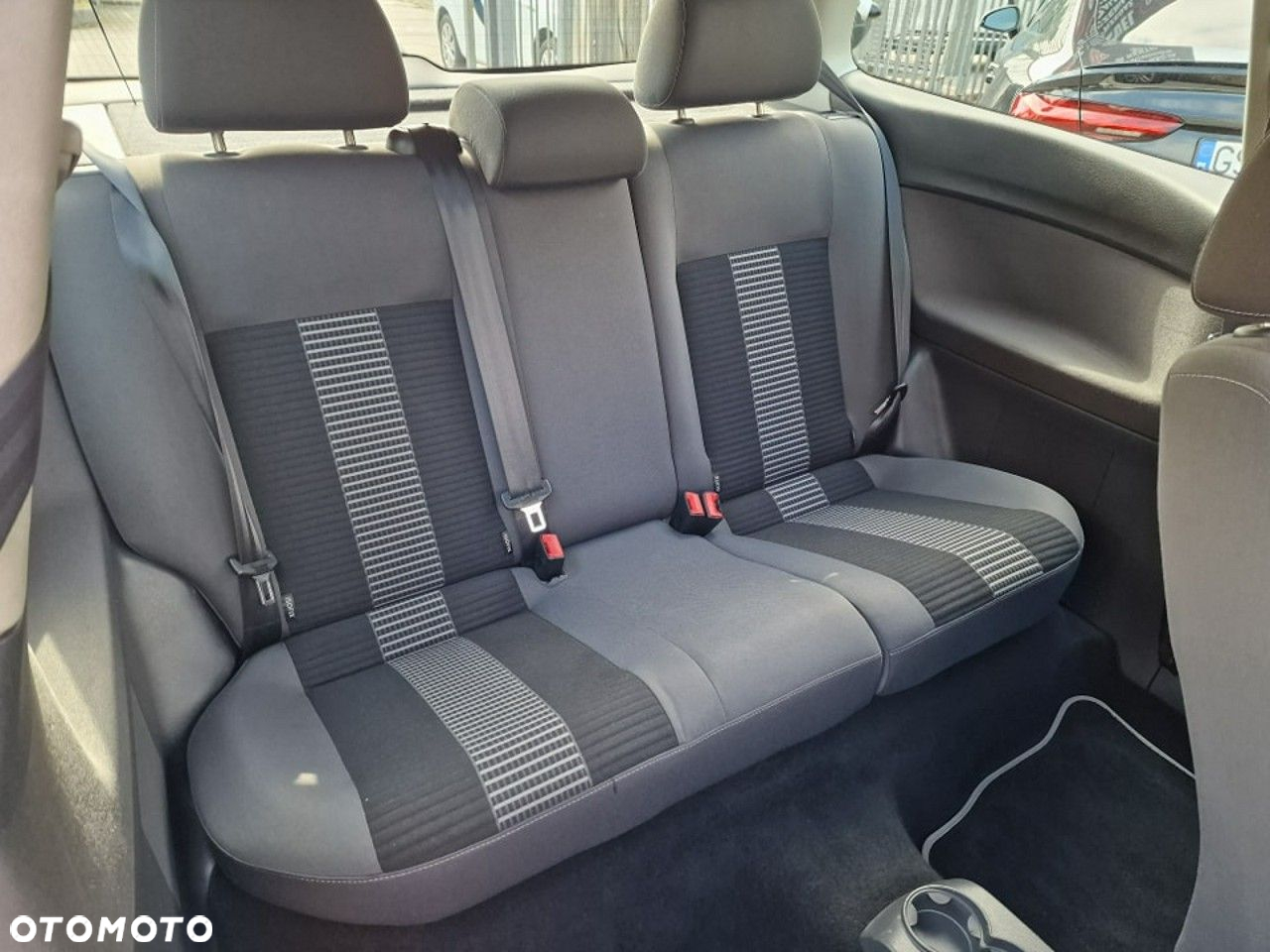 Volkswagen Polo 1.4 TDI Comfortline - 19
