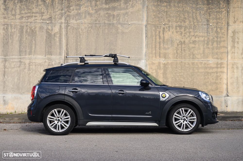 MINI Countryman Cooper SE ALL4 Auto - 6
