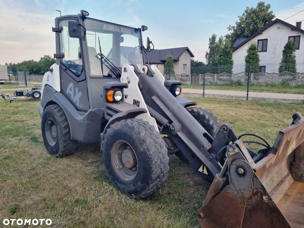 Ahlmann AX850 - 4