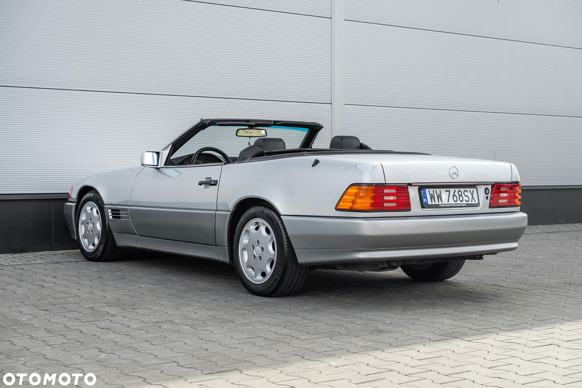 Mercedes-Benz SL - 22