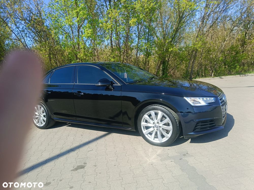 Audi A4 Limousine 2.0 TFSI ultra S tronic - 6