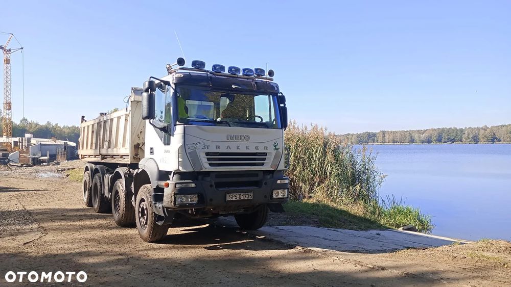 Iveco trakker - 12