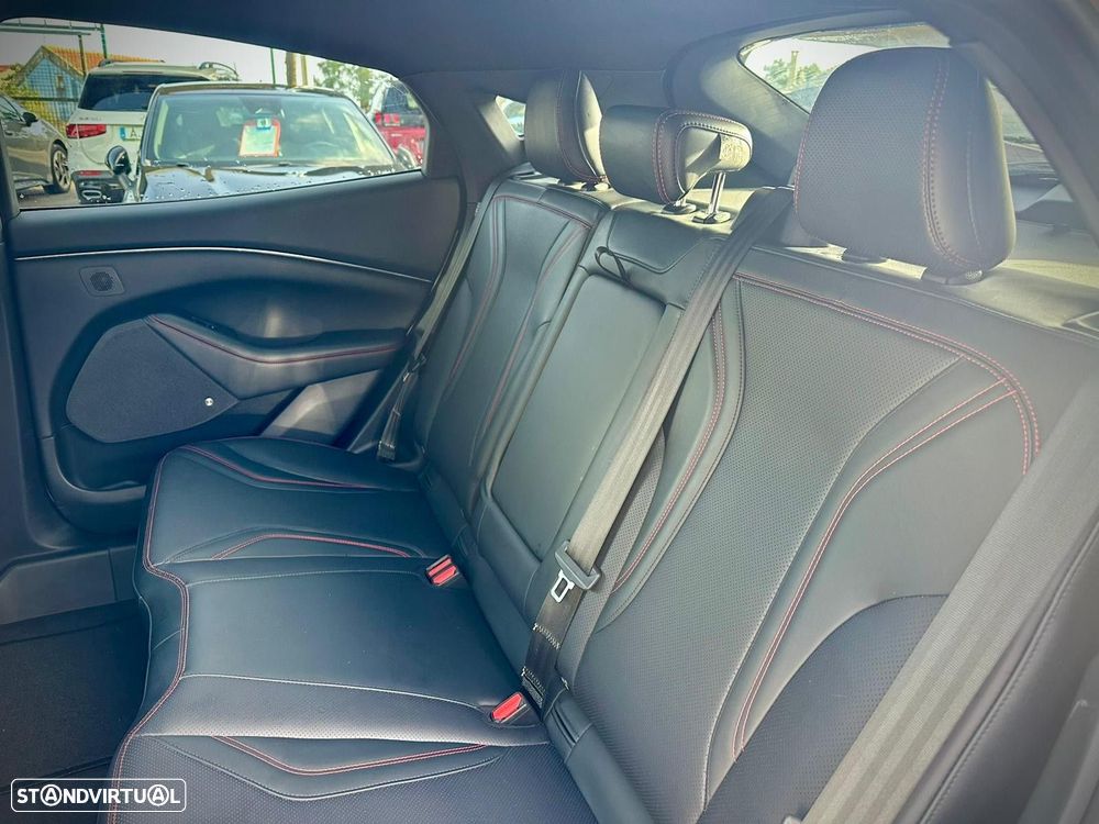 Ford Mustang Mach-E Premium AWD - 15