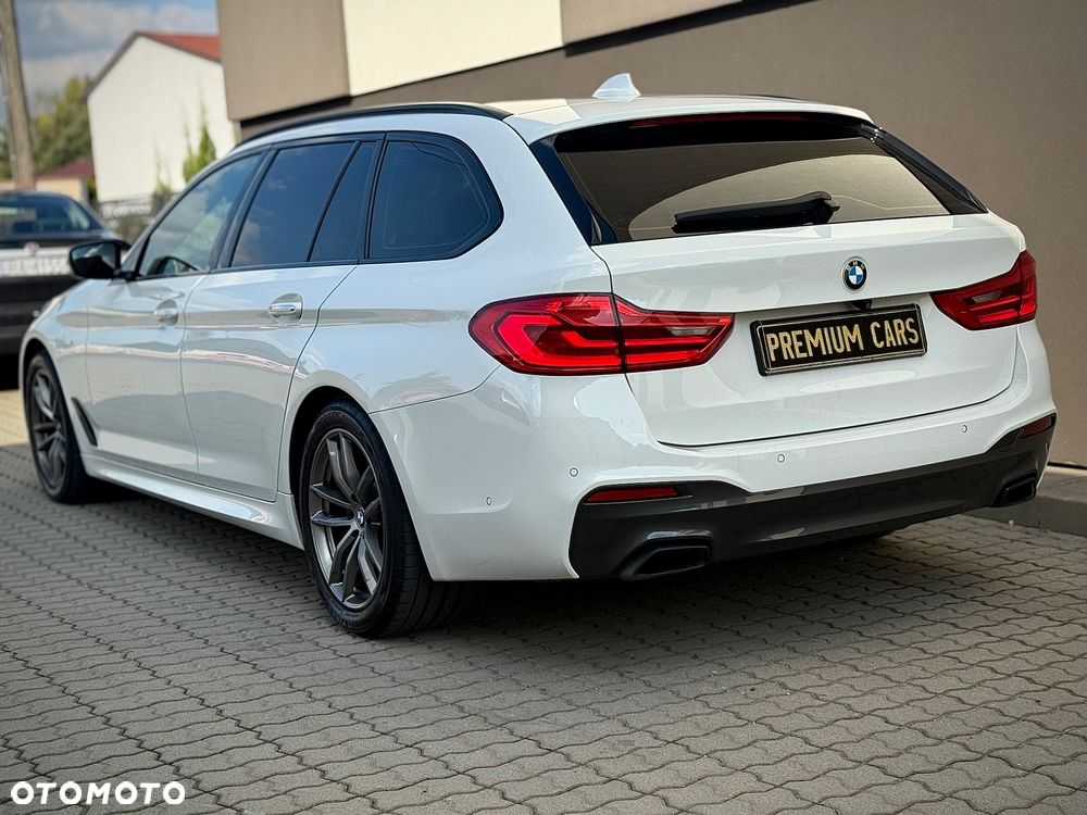 BMW Seria 5 520d xDrive Touring M Sport Edition - 8