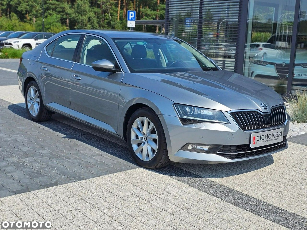 Skoda Superb 2.0 TDI SCR Style - 31