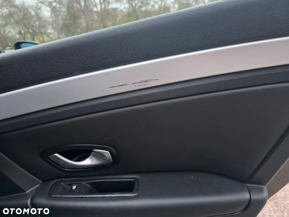 Renault Laguna 2.0 DCi Dynamique - 32