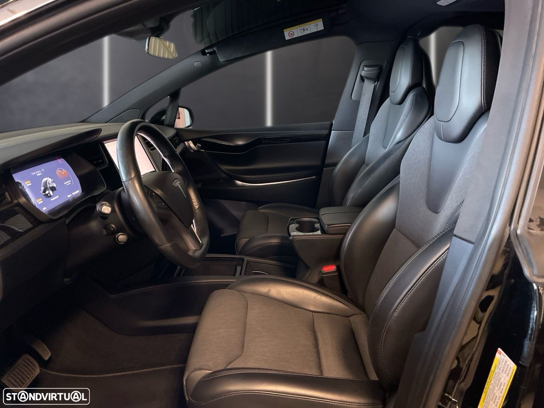Tesla Model X 75D - 5