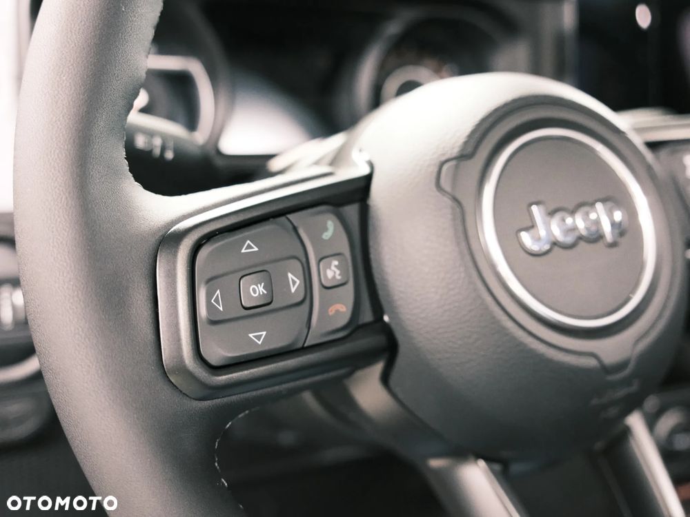Jeep Wrangler - 22