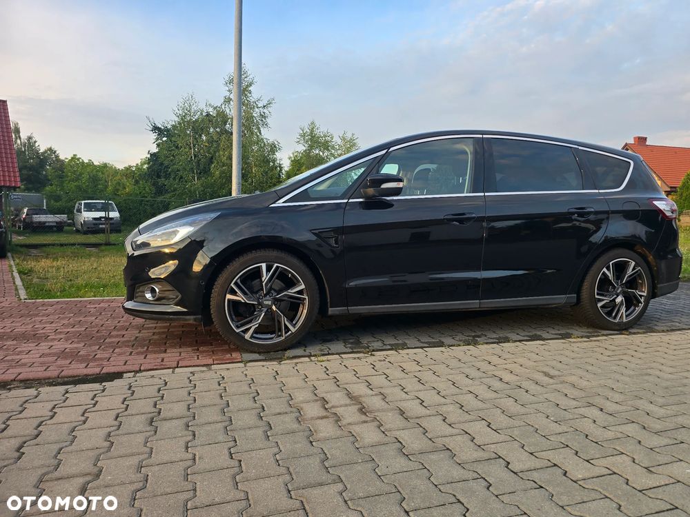 Ford S-Max 2.0 TDCi 4WD Titanium PowerShift - 3