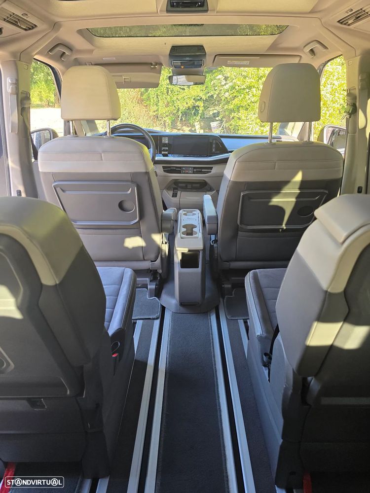 VW Multivan - 11