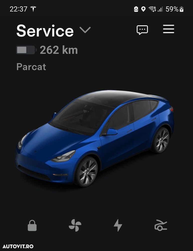 Tesla Model Y AWD Performance - 36