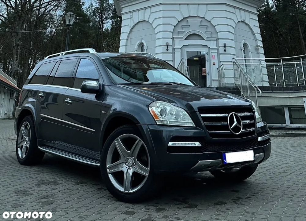 Mercedes-Benz GL 500 4Matic 7G-TRONIC - 1