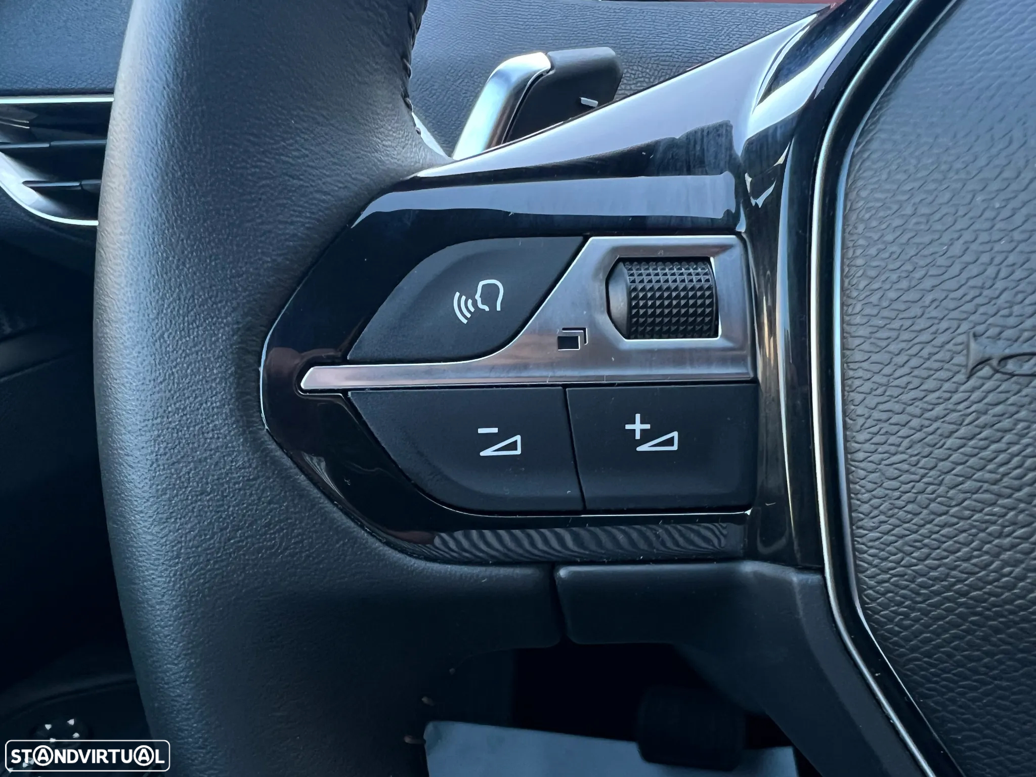 Peugeot 3008 1.2 Hybrid Allure Pack e-DCS6 - 13