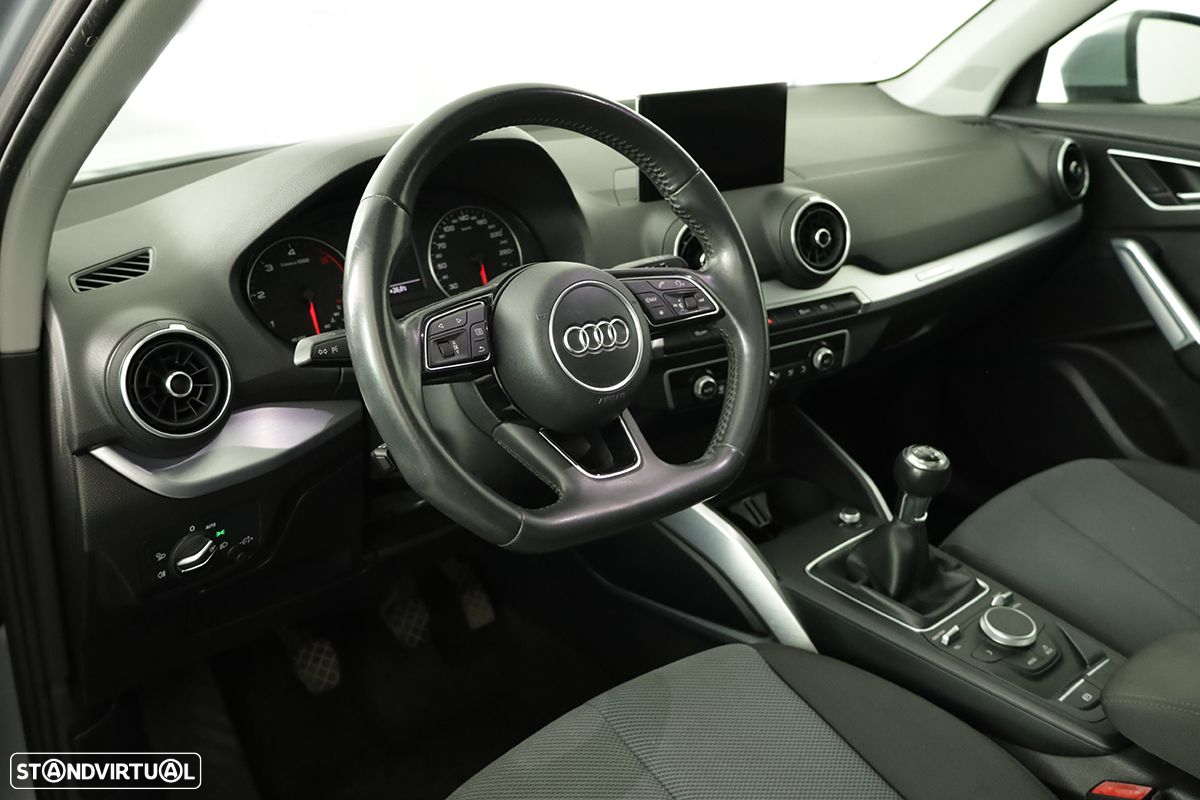 Audi Q2 1.6 TDI Design - 7