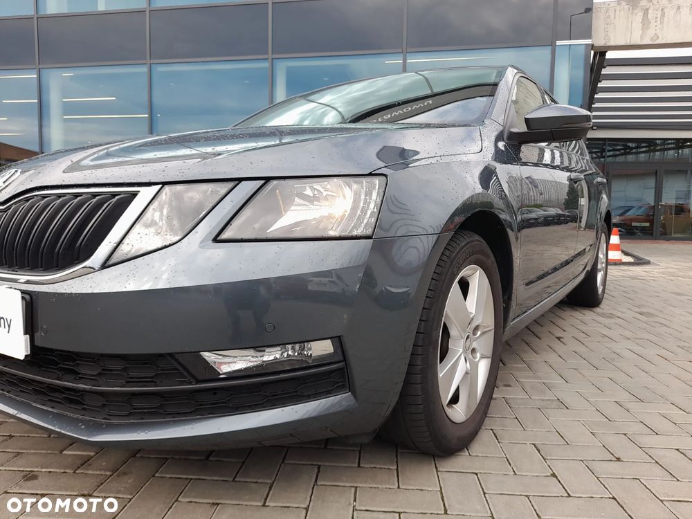 Skoda Octavia 1.5 TSI ACT Ambition - 3