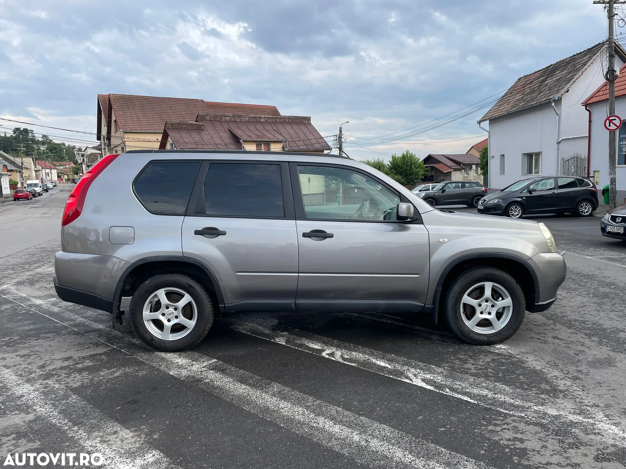 Nissan X-Trail 2.0 dCi 4x4 DPF Automatik Platinum - 2