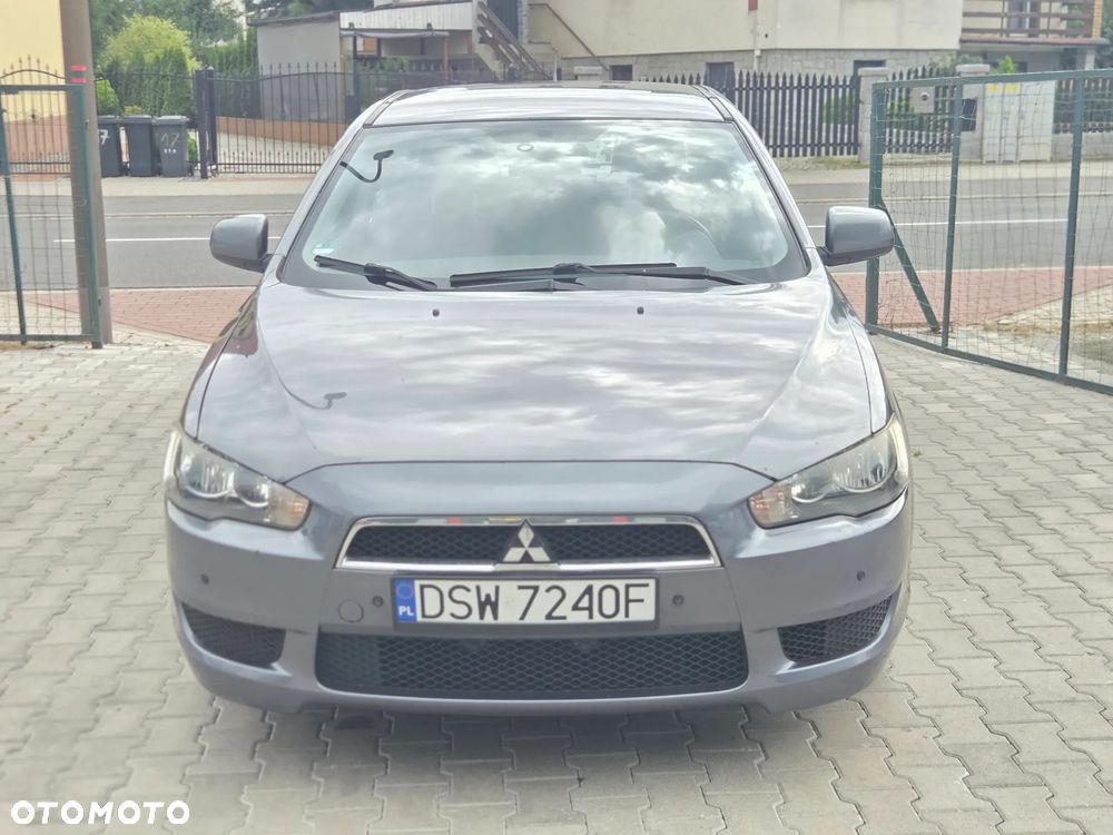 Mitsubishi Lancer 1.8 Invite - 4
