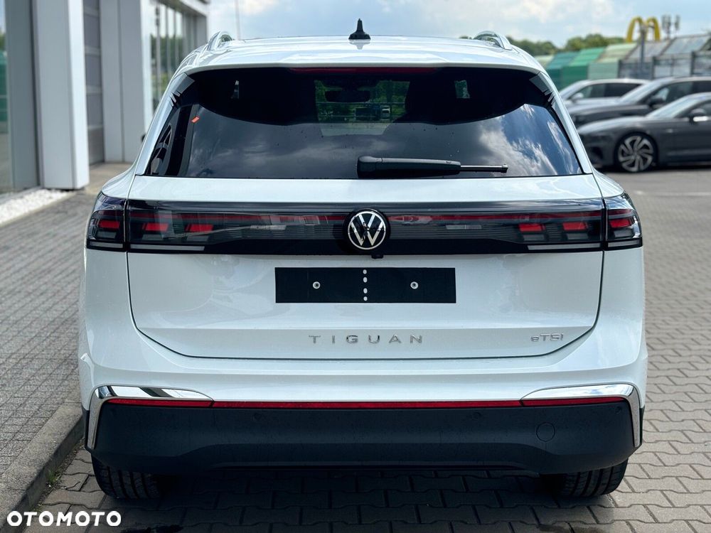 Volkswagen Tiguan - 7