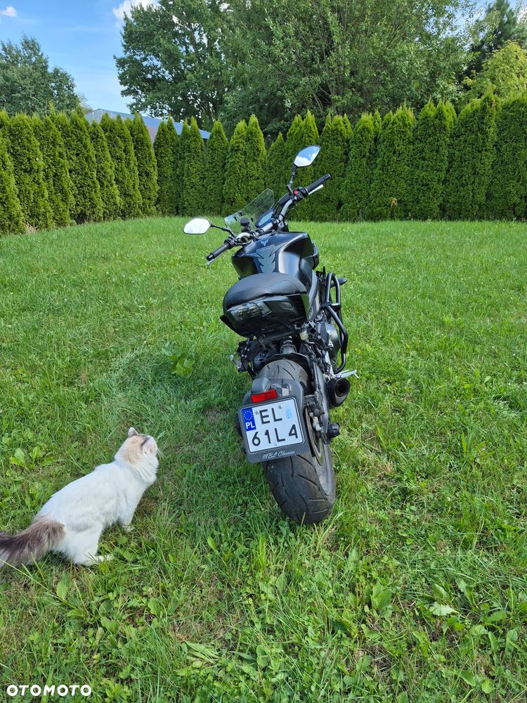 Yamaha MT - 5