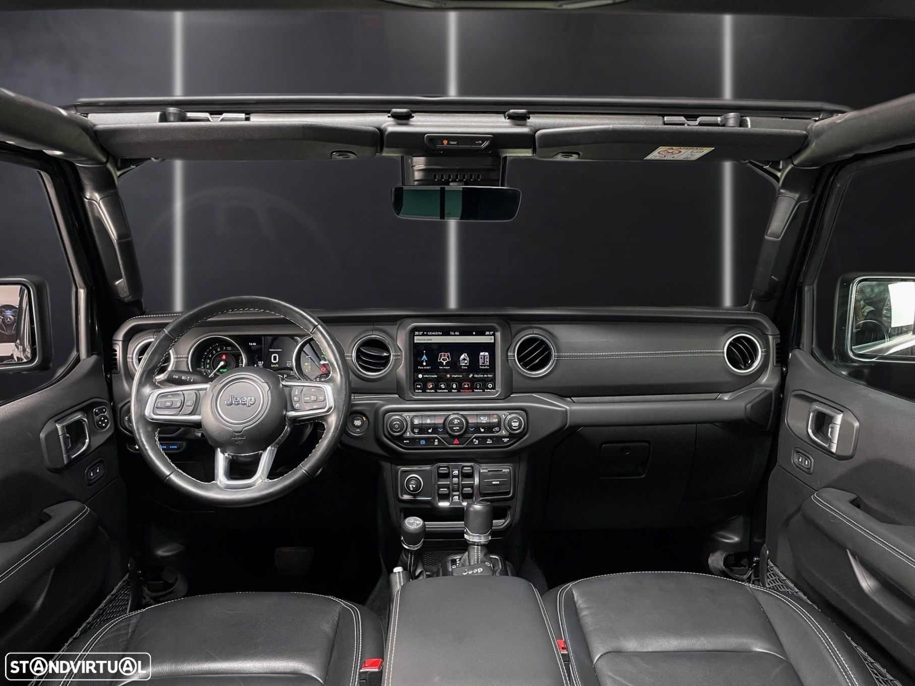 Jeep Wrangler - 9