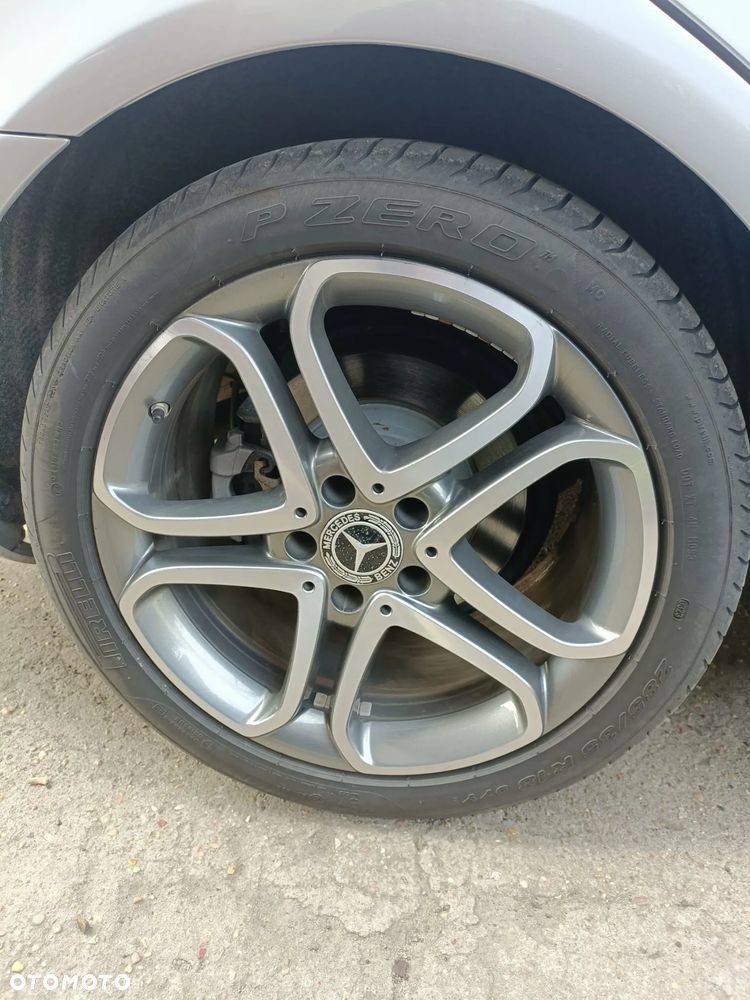 Mercedes-Benz CLS - 9