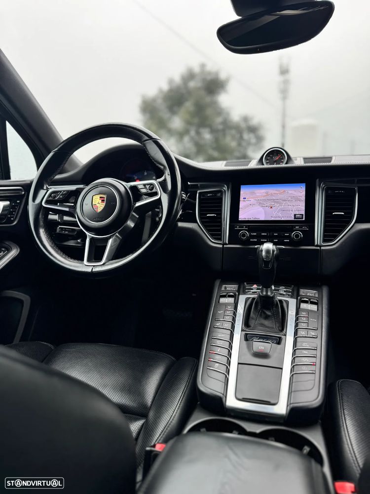Porsche Macan S - 14