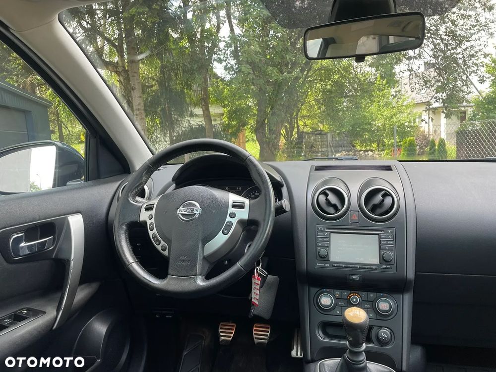 Nissan Qashqai 2.0 4 x 4 tekna - 15