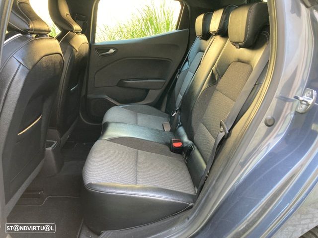 Renault Clio TCe 90 EVOLUTION - 31