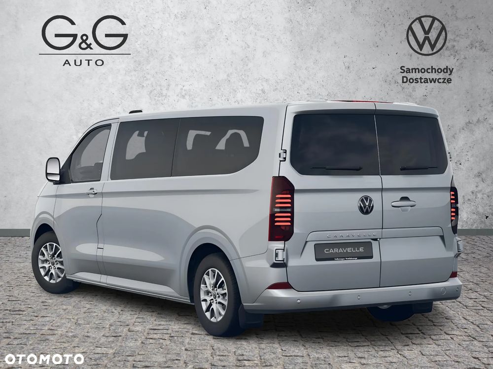 Volkswagen Caravelle - 4